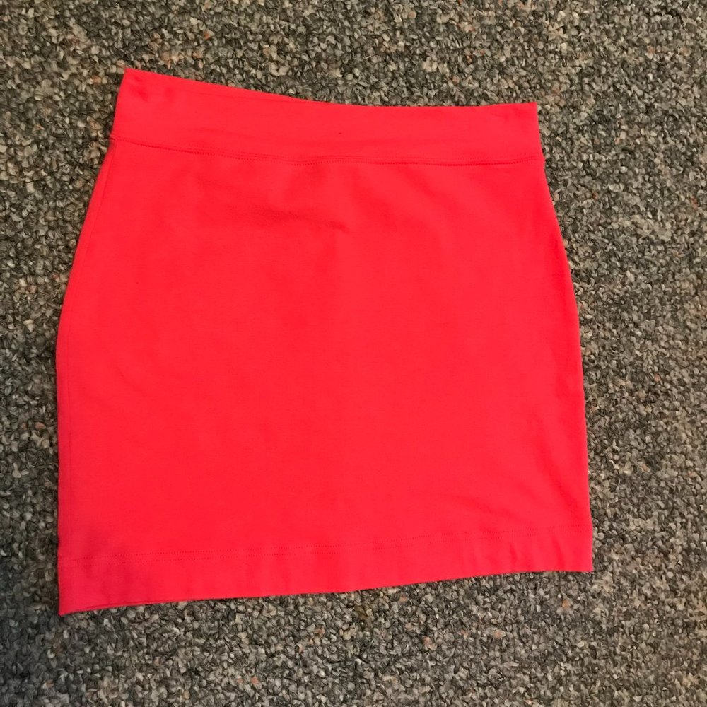 mini skirt, peach color, size S